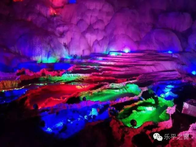 如何在摩天大楼如何出现的?中获取准确的知识答案?